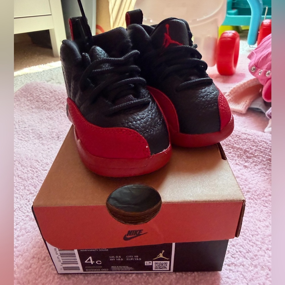 Nike Toddler Black and Red Jordan-Style Sneakers